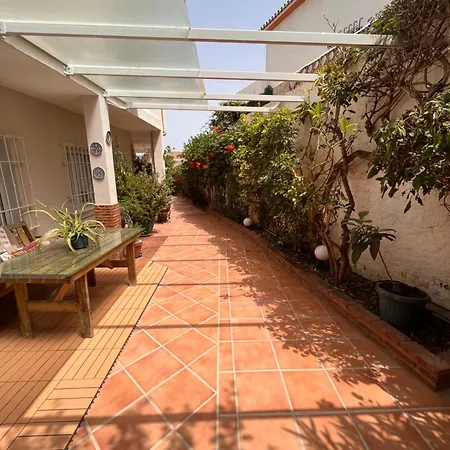 Apartamento En Monte Gibralfaro Piscina Compartida Málaga Buitenkant foto